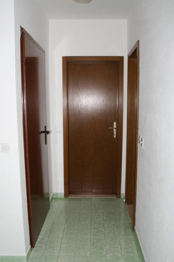 Apartments With A Parking Space Sutivan, Brac - 752 Екстериор снимка