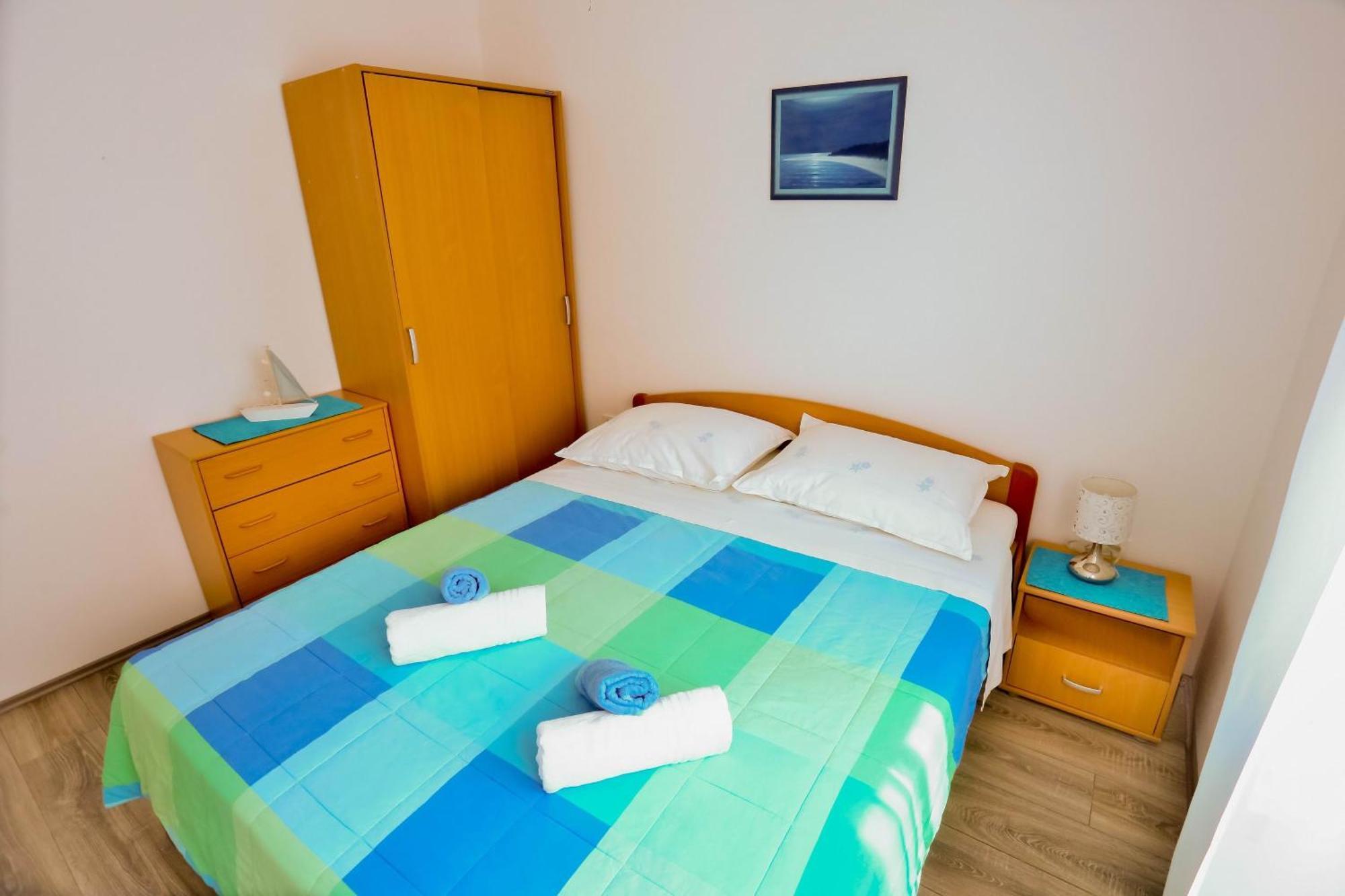 Apartments With A Parking Space Sutivan, Brac - 752 Стая снимка